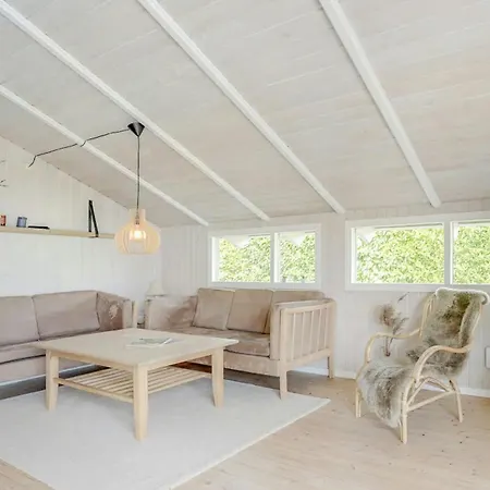 Bright House With Sea View And A Hot Tub On Als 別荘 Sarup